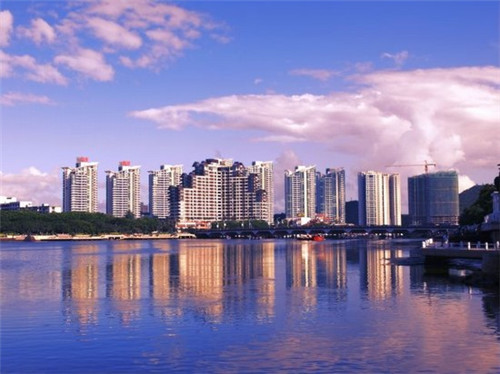 什么叫城市徒步旅游景点（城市徒步旅行需要准备什么）